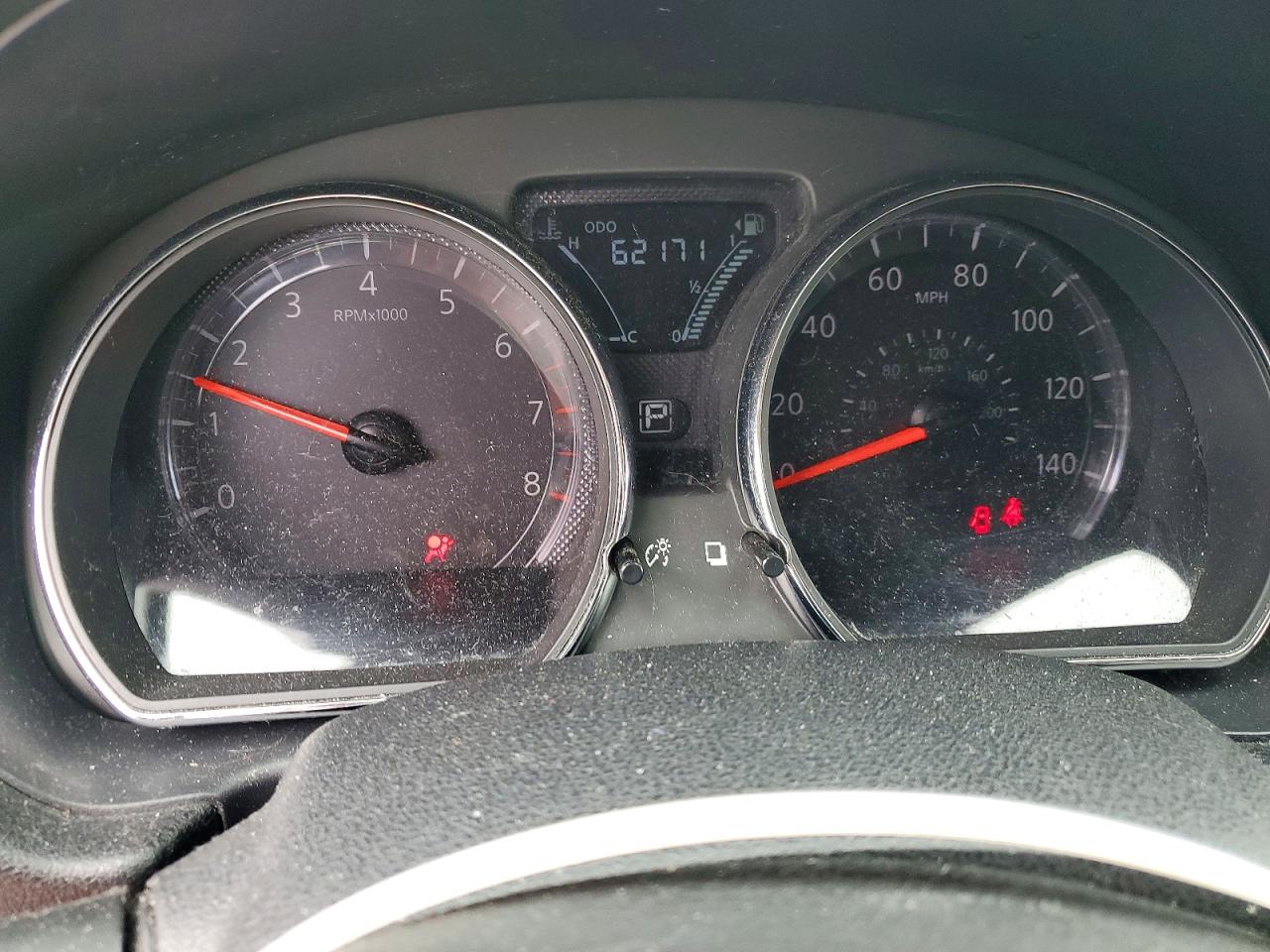 Nissan Versa 1.6 Sl
