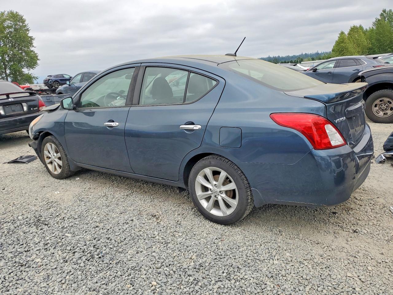 Nissan Versa 1.6 Sl