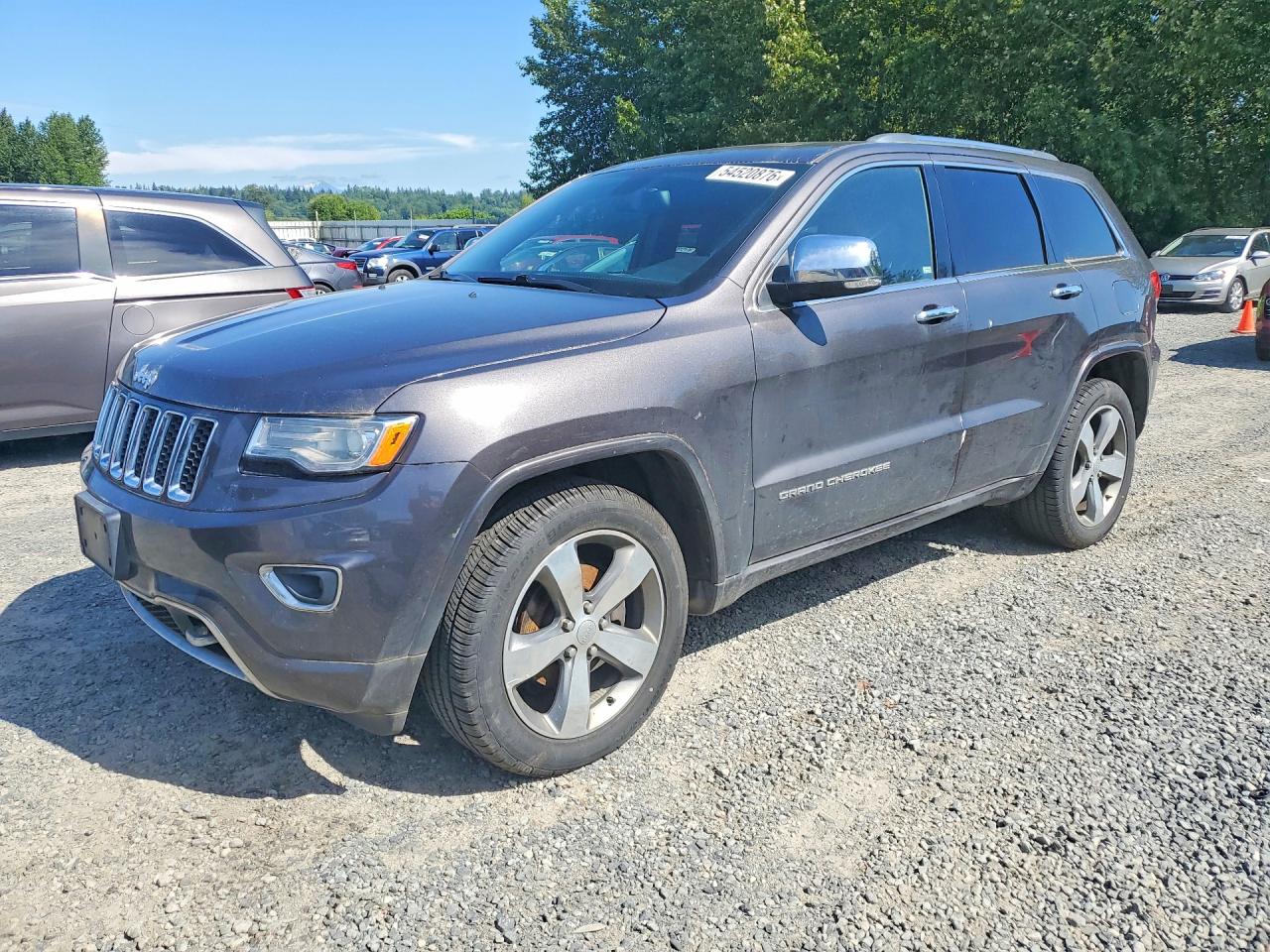 Salvage Jeep Grand Cherokee Image