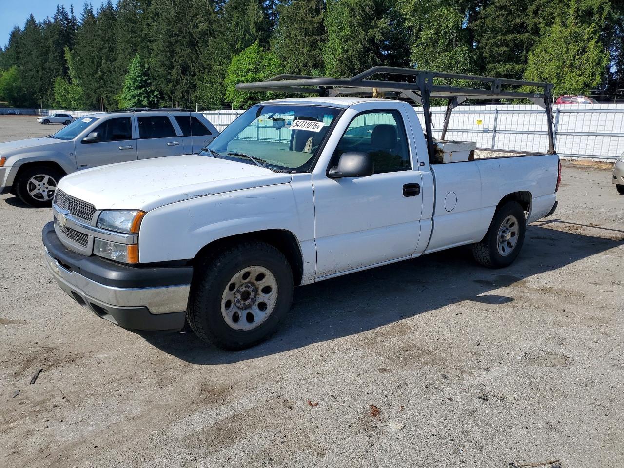Salvage Chevrolet Silverado Image