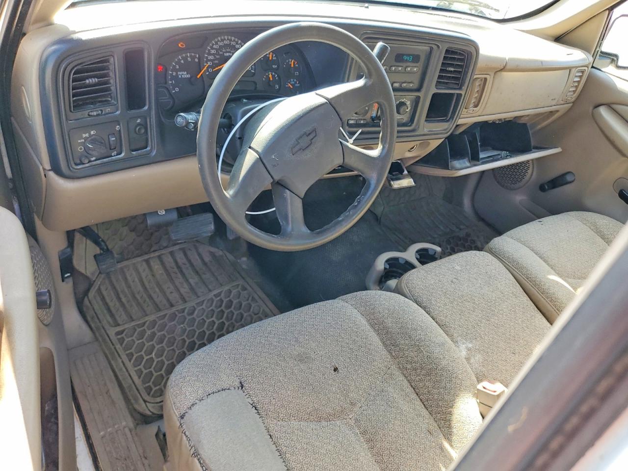 Chevrolet Silverado C1500