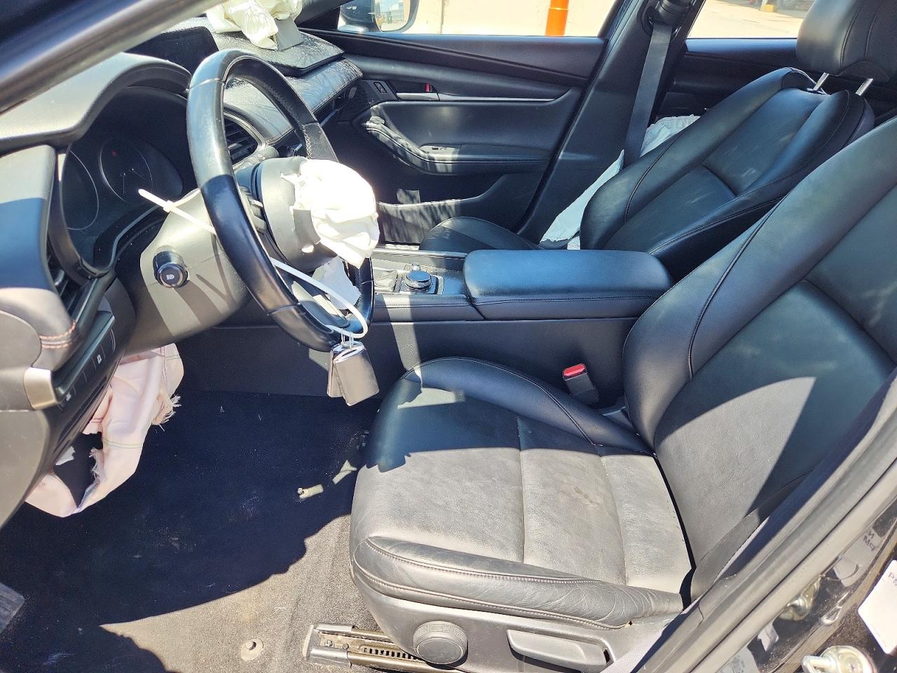 Mazda 3 Select