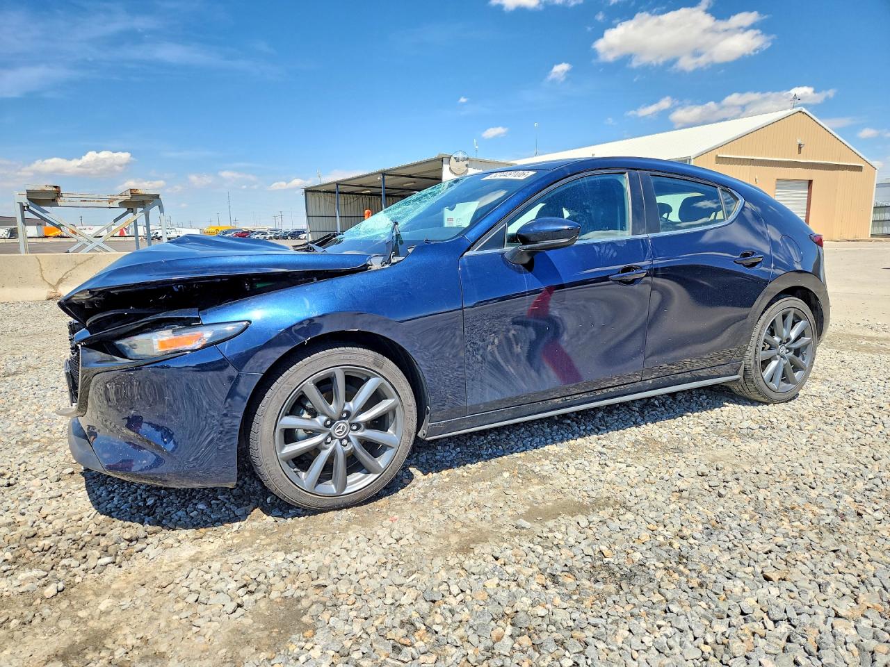 Salvage Mazda 3 Image