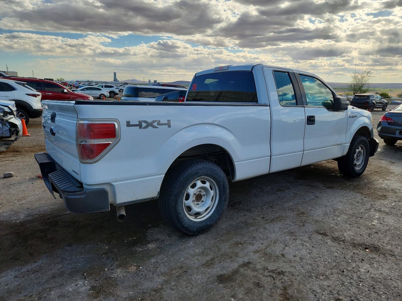Ford F-150 Super Cab