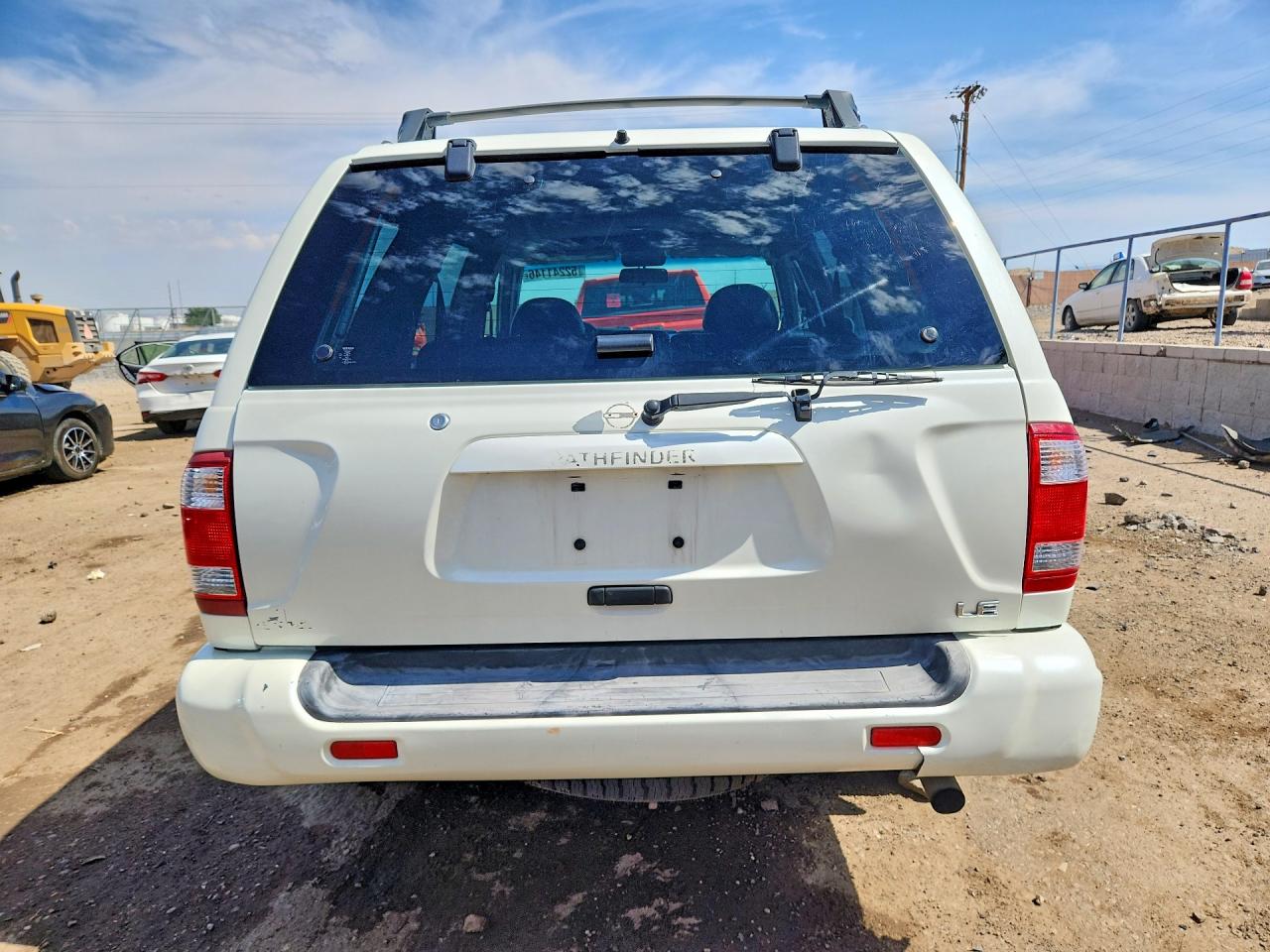 Nissan Pathfinder Se