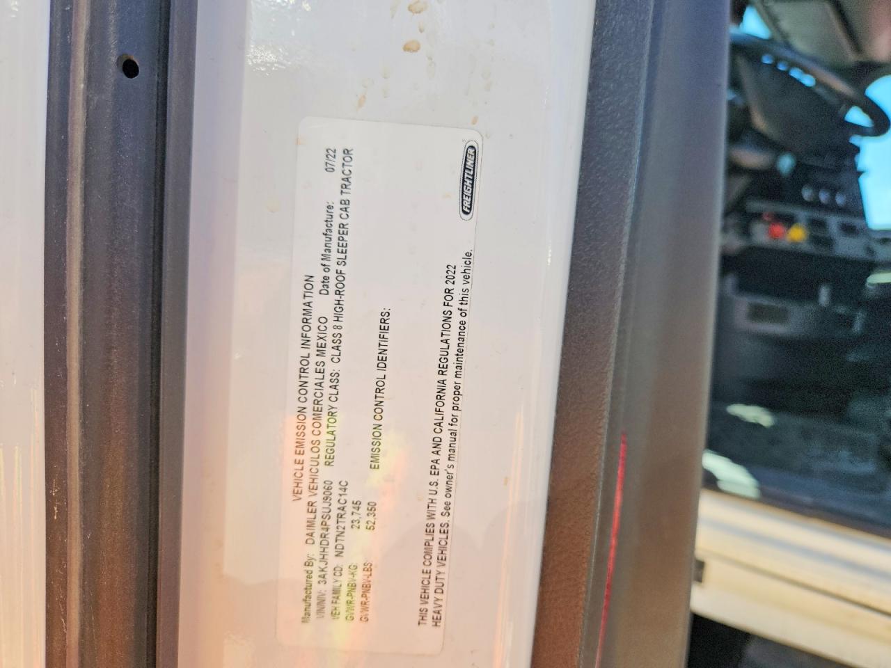 Freightliner Cascadia 126