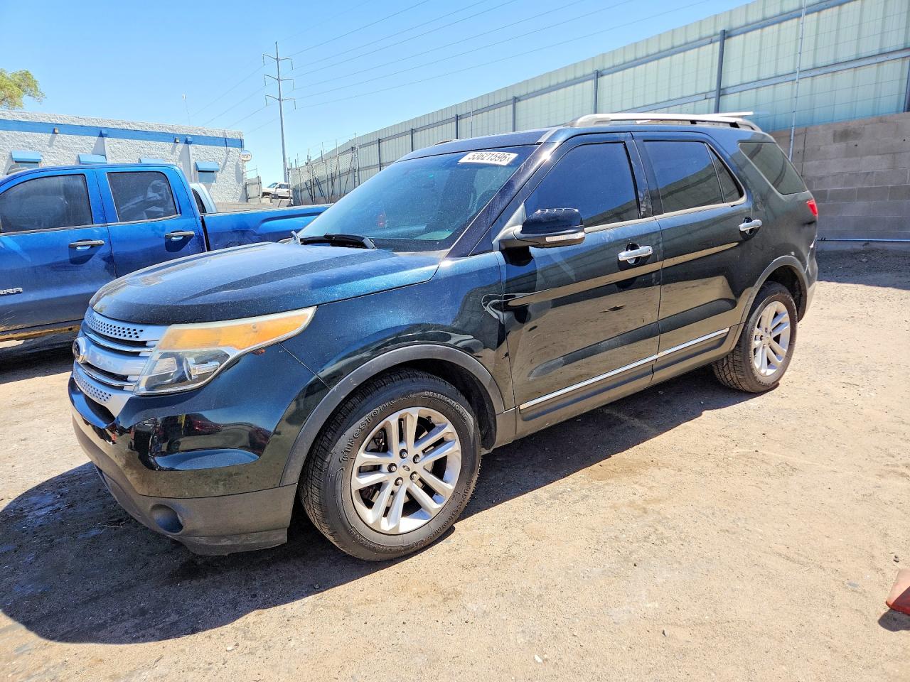 Salvage Ford Explorer Image