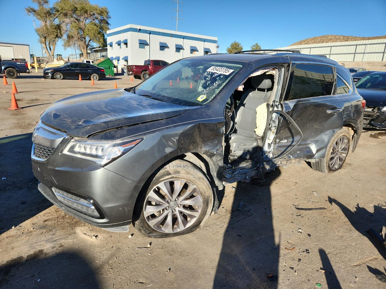 Salvage Acura MDX Image