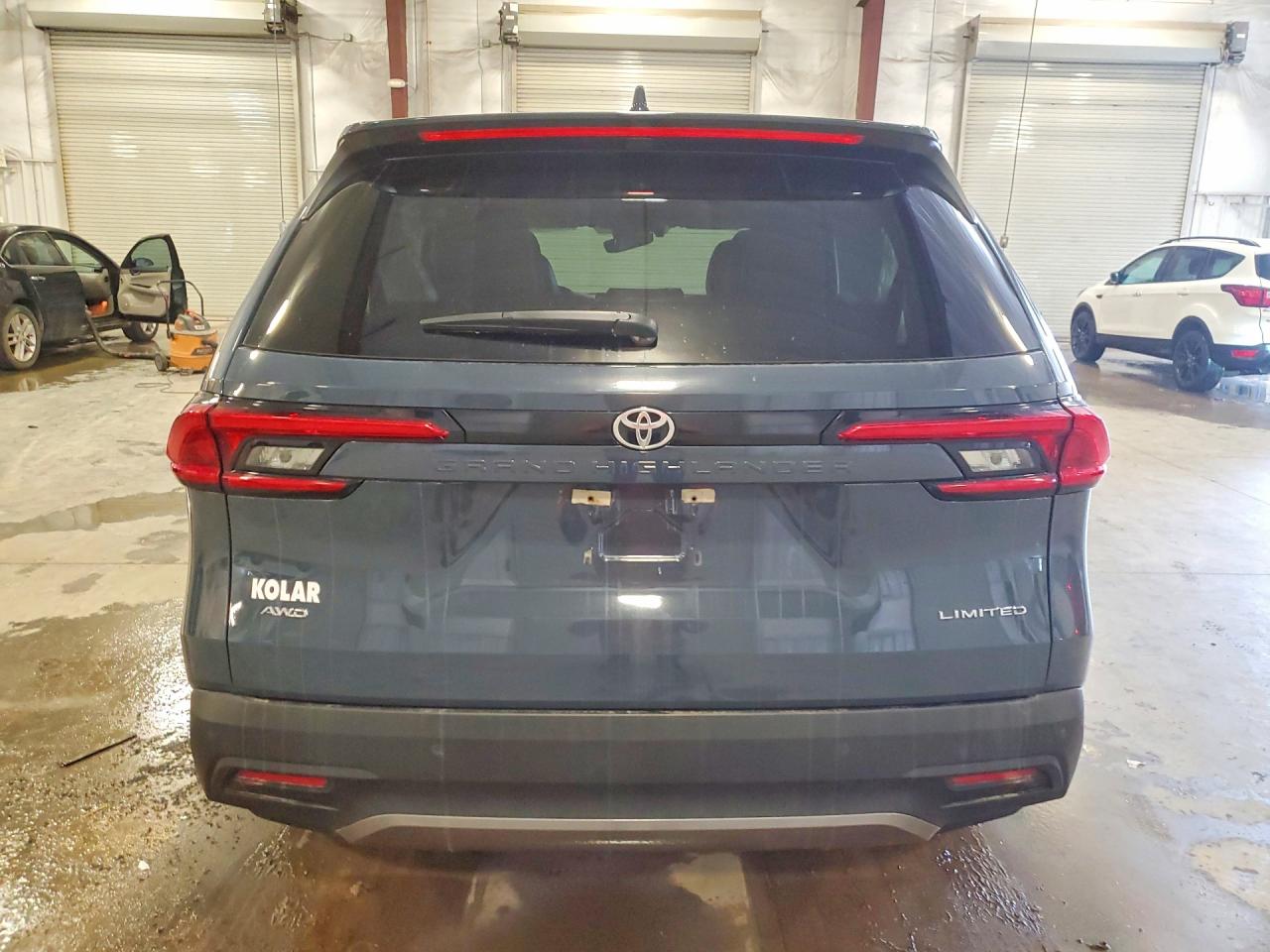 Toyota Grand High Limited