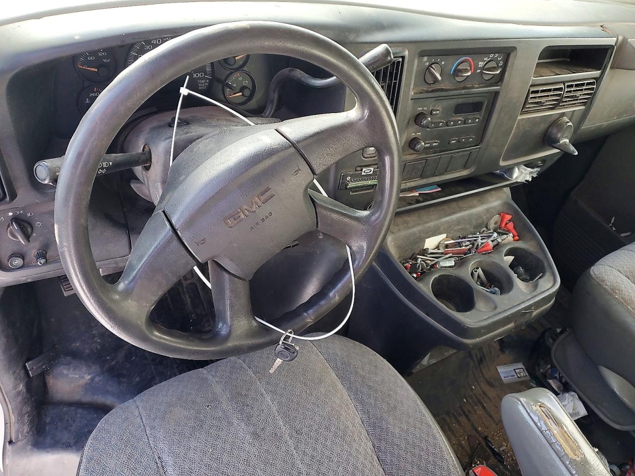 GMC Savana G3500