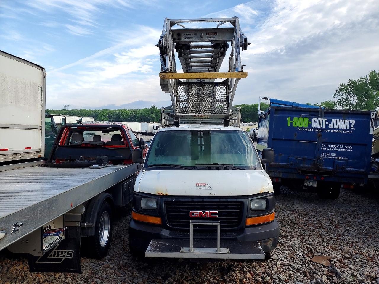 GMC Savana G3500