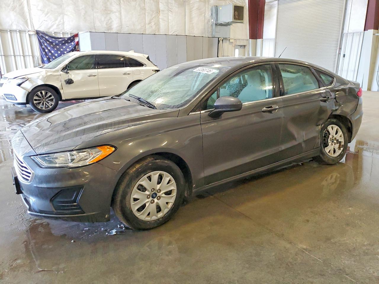 Salvage Ford Fusion Image