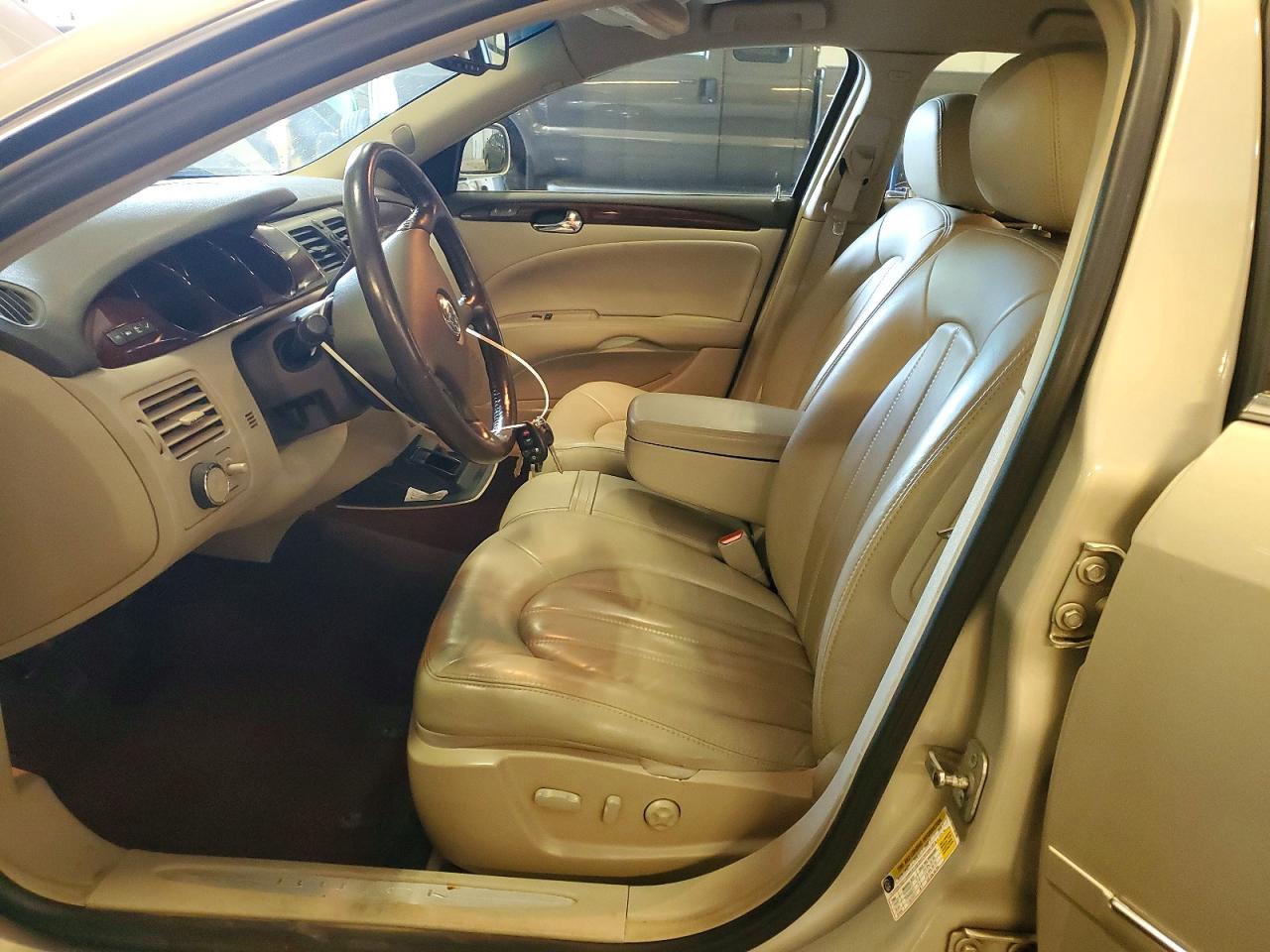 Buick Lucerne Cxl