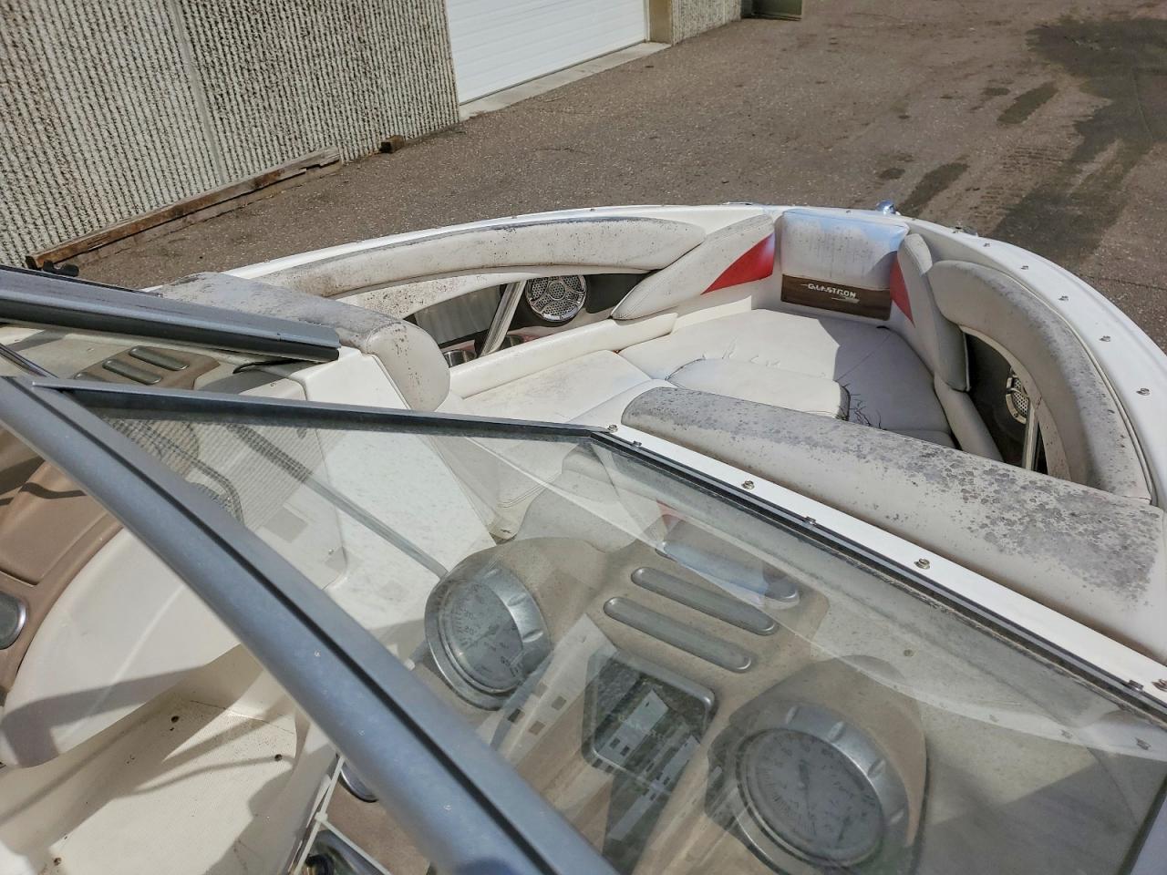 Glastron Glastron G
