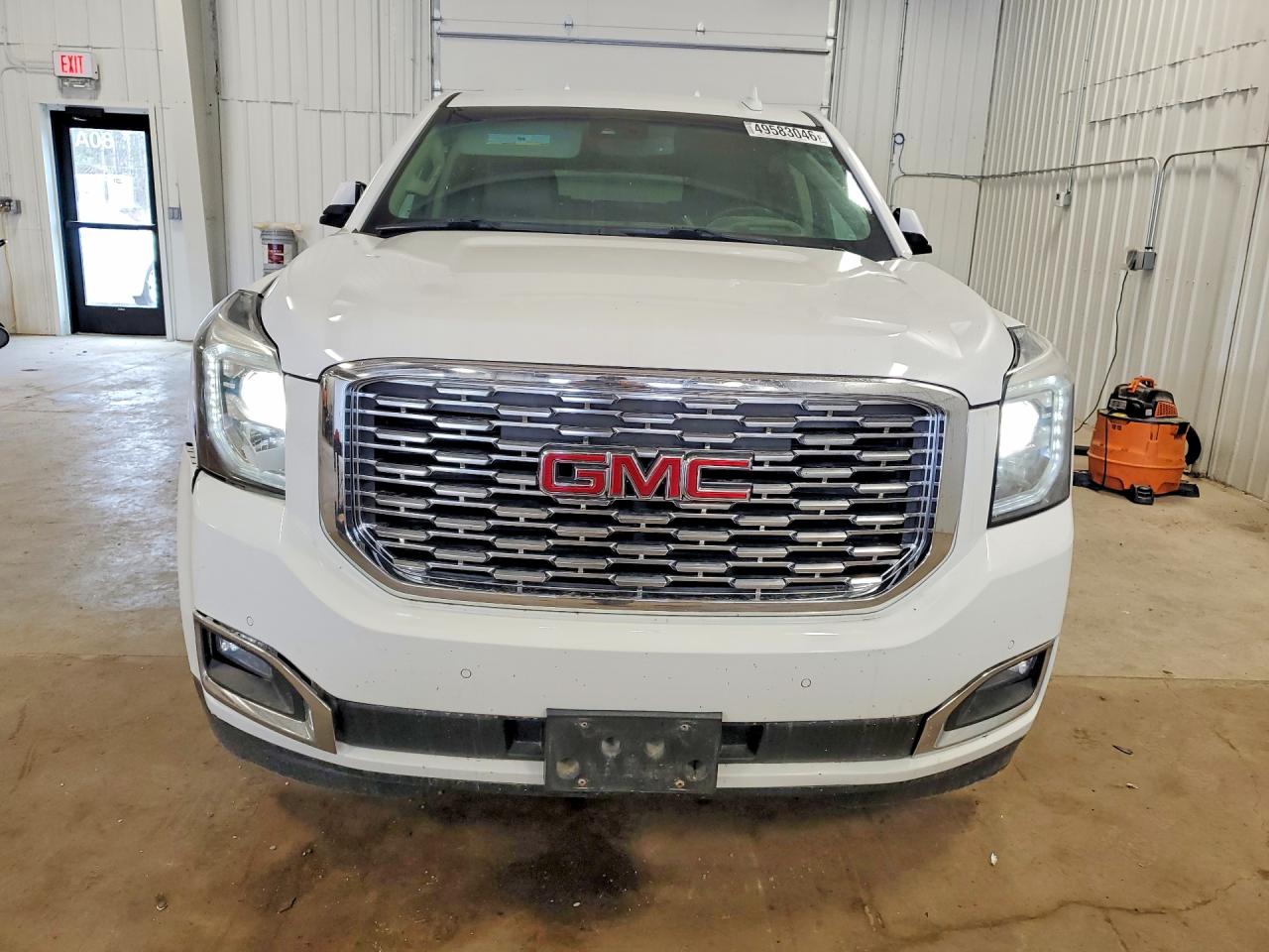 GMC Yukon Denali