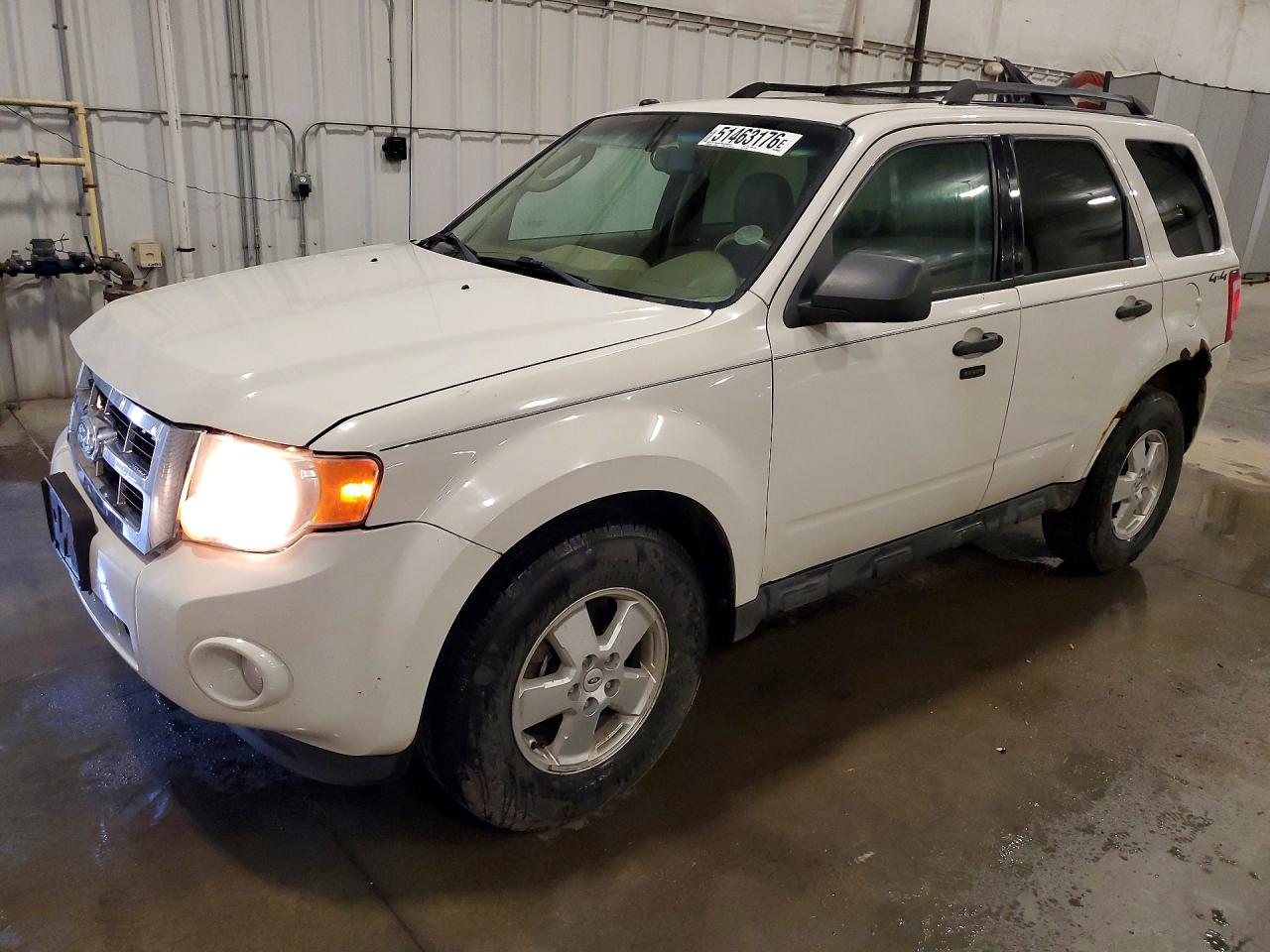 Salvage Ford Escape Image