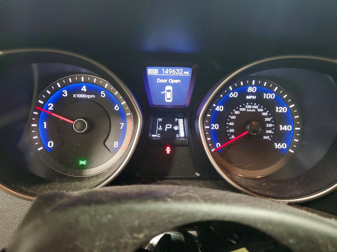 Hyundai ELANTRA Base