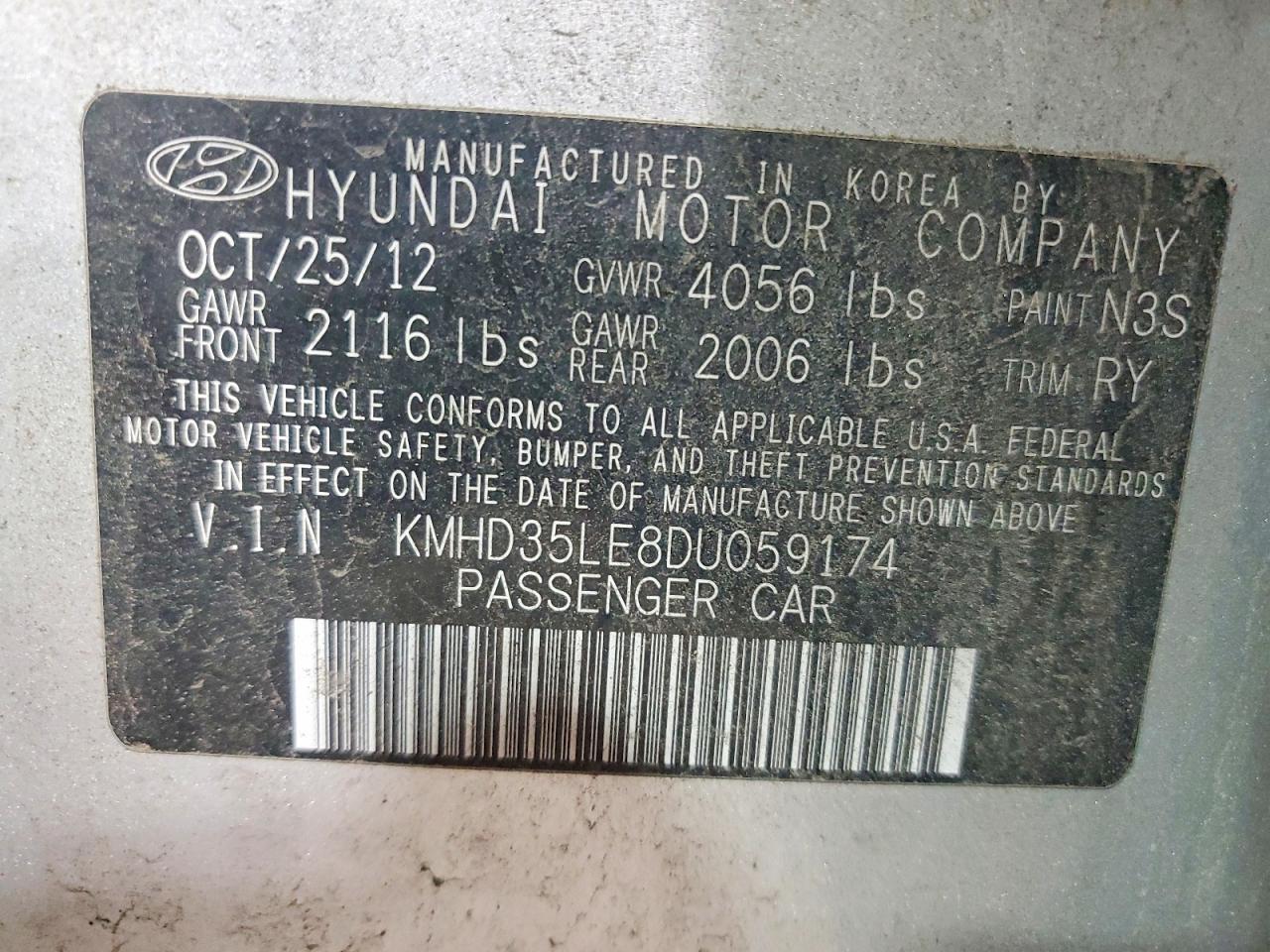 Hyundai ELANTRA Base