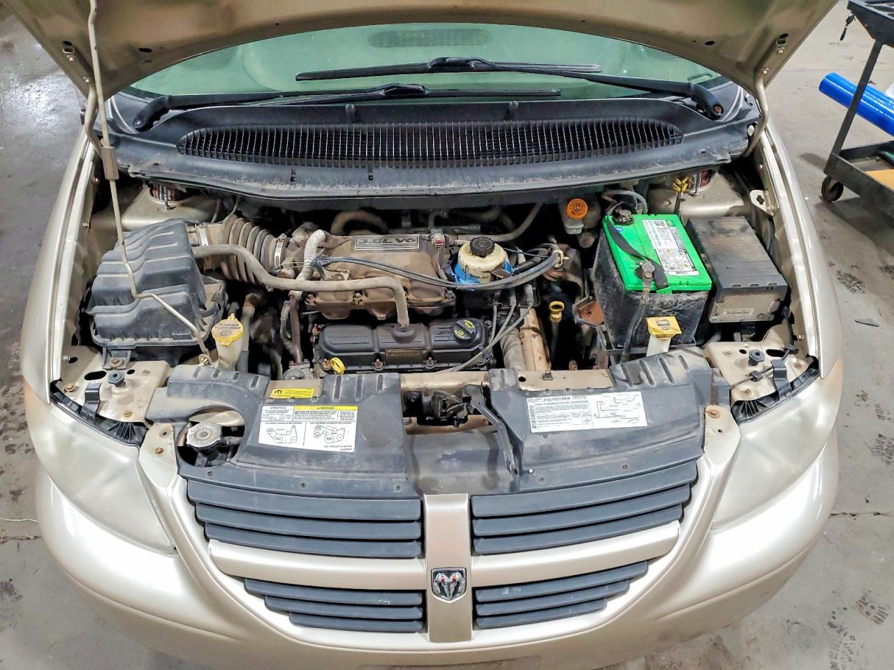 Dodge Caravan Sxt