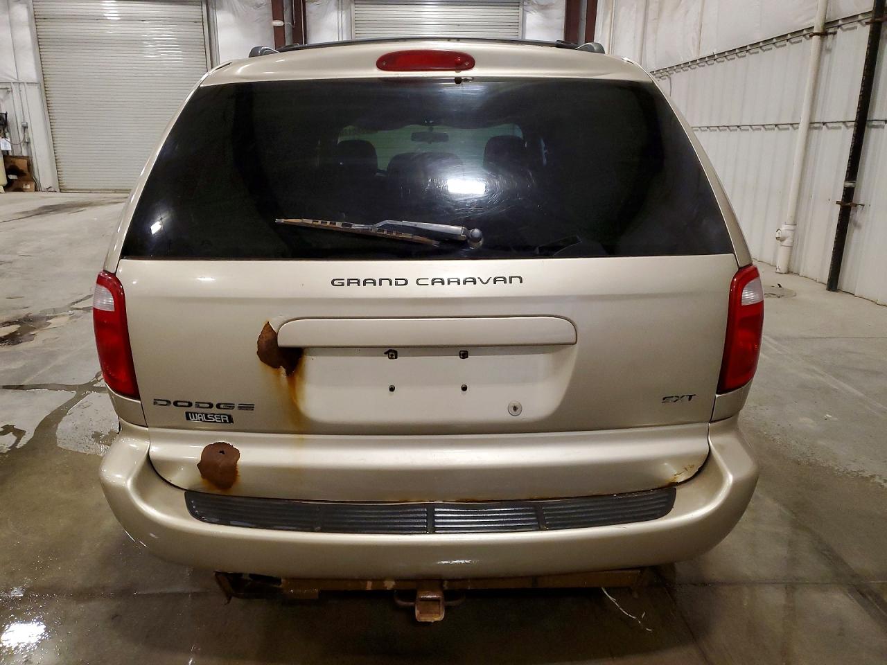 Dodge Caravan Sxt