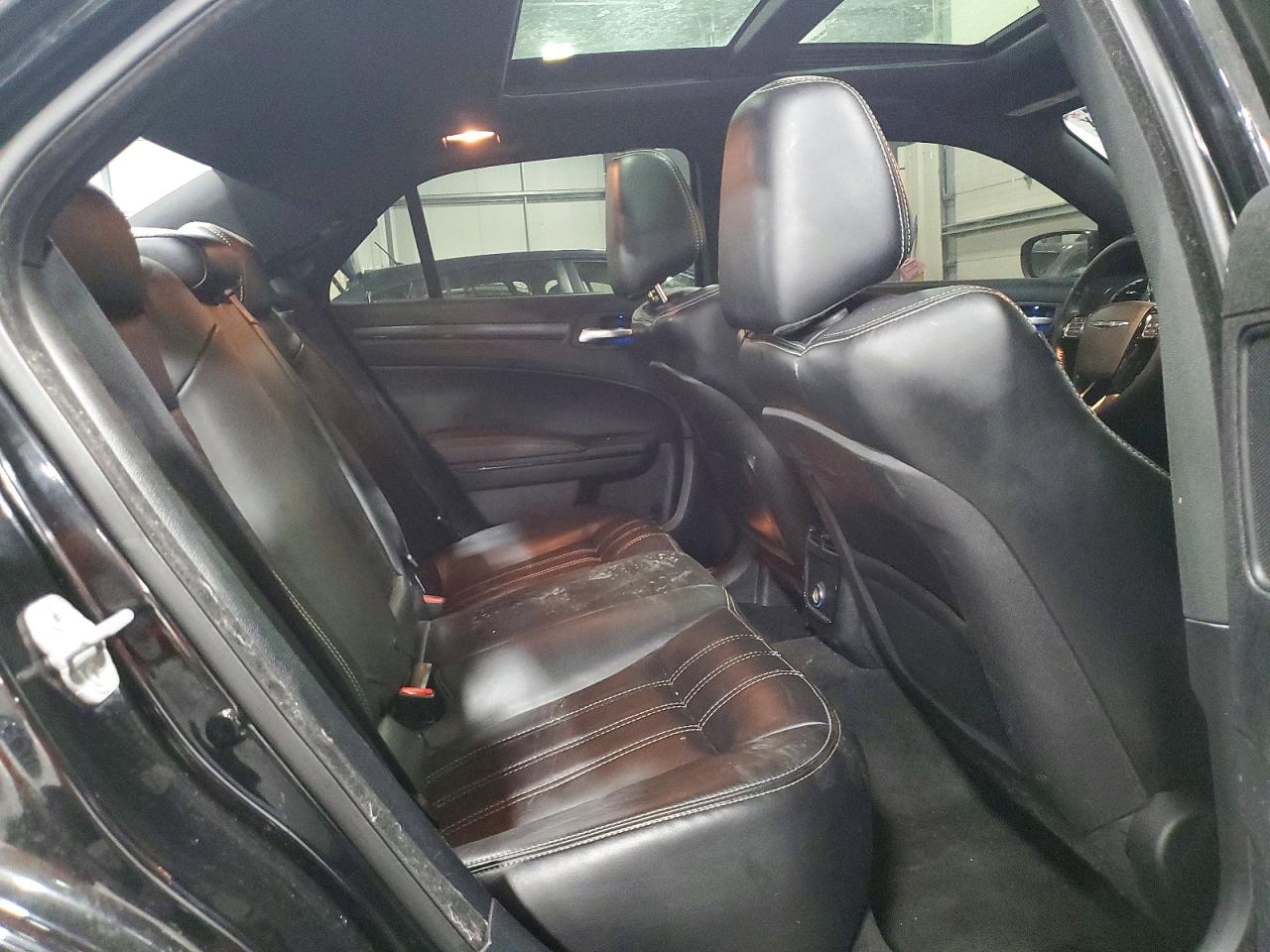 Chrysler 300 S
