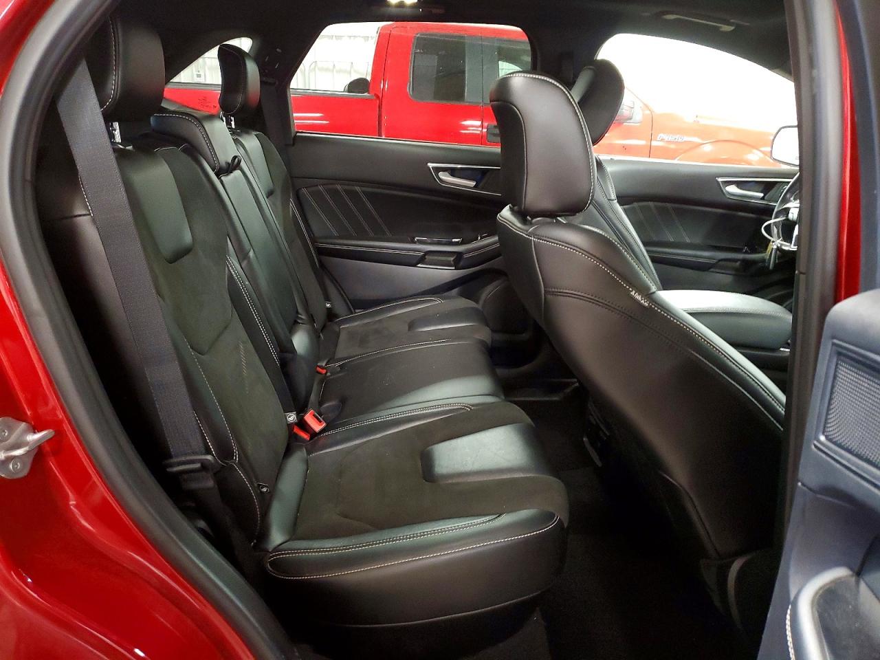Ford Edge St