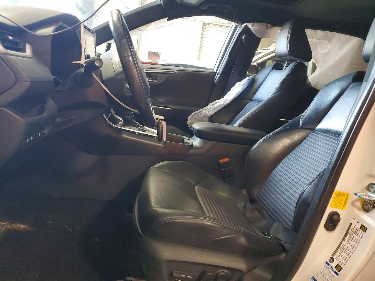 Toyota RAV4 Xse