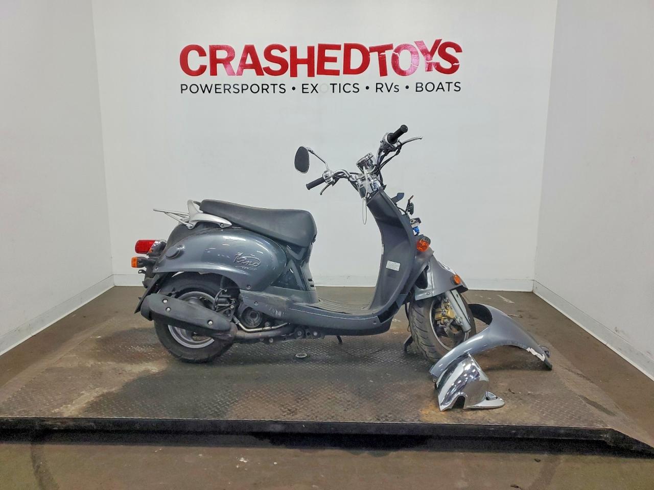 Salvage Yamaha Scooter Image