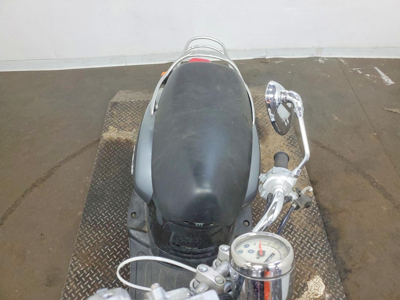 Yamaha Scooter