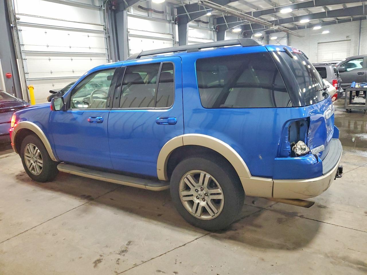 Ford Explorer Eddie Bauer