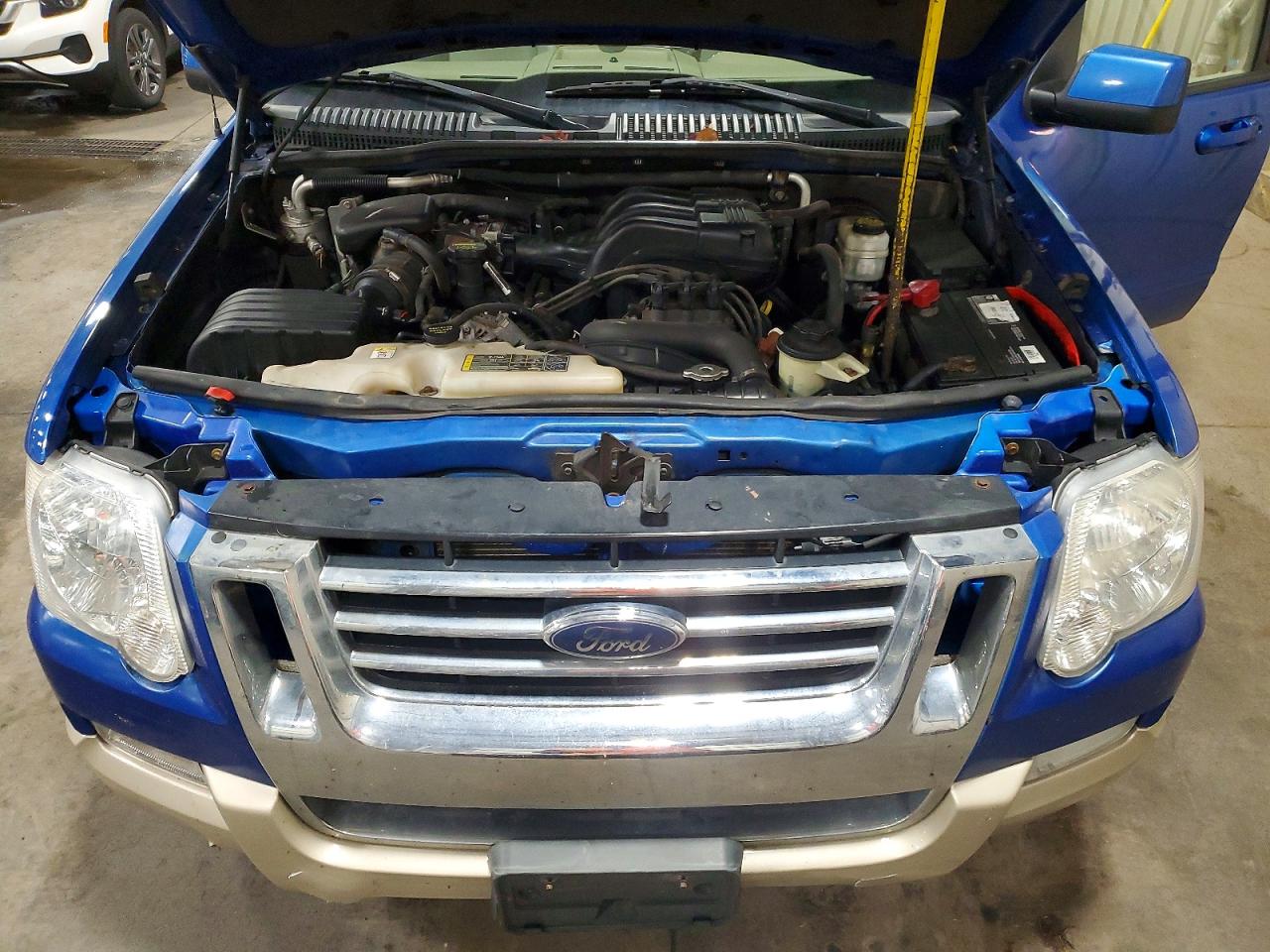 Ford Explorer Eddie Bauer