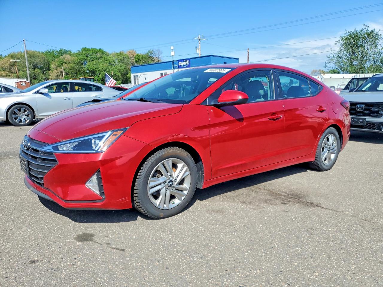 Salvage Hyundai ELANTRA Image