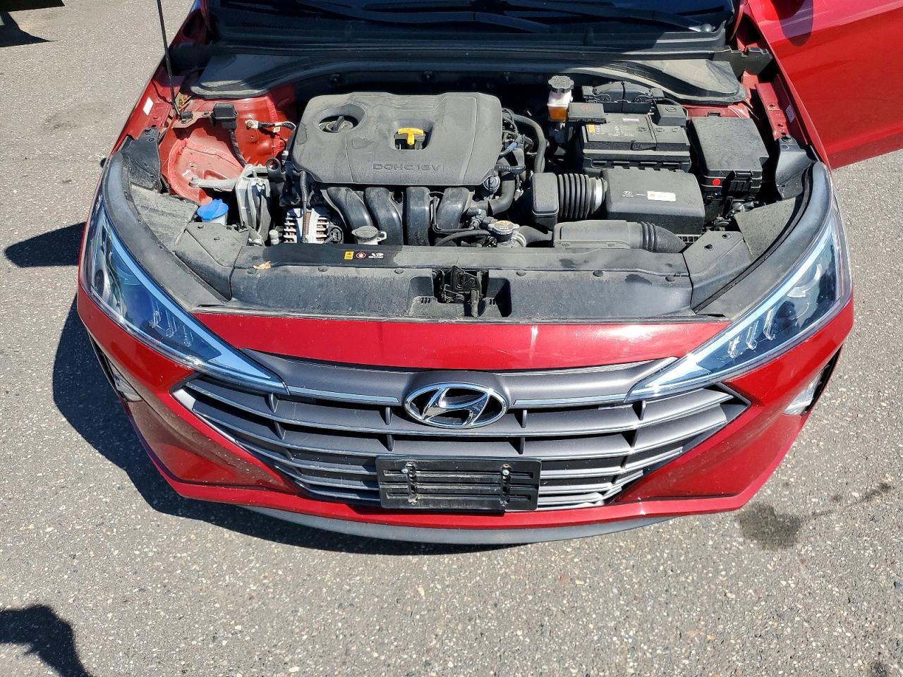 Hyundai ELANTRA Value Edition
