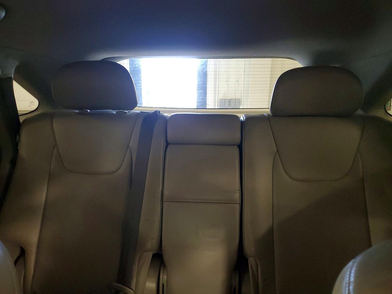Lexus RX Base