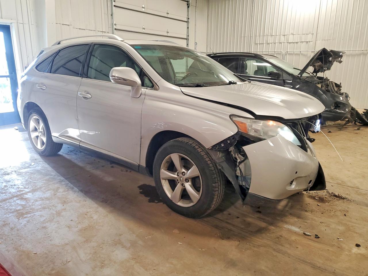 Lexus RX Base