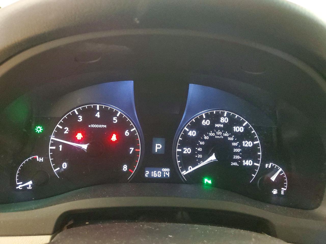Lexus RX Base