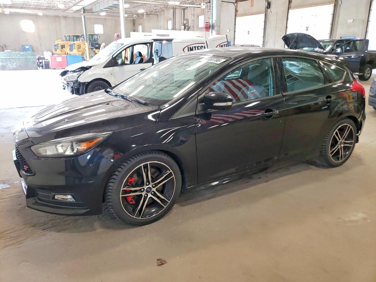 Salvage Ford Focus Image