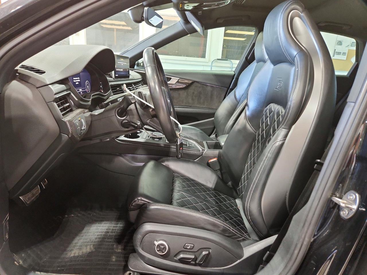 Audi S4 Premium Plus