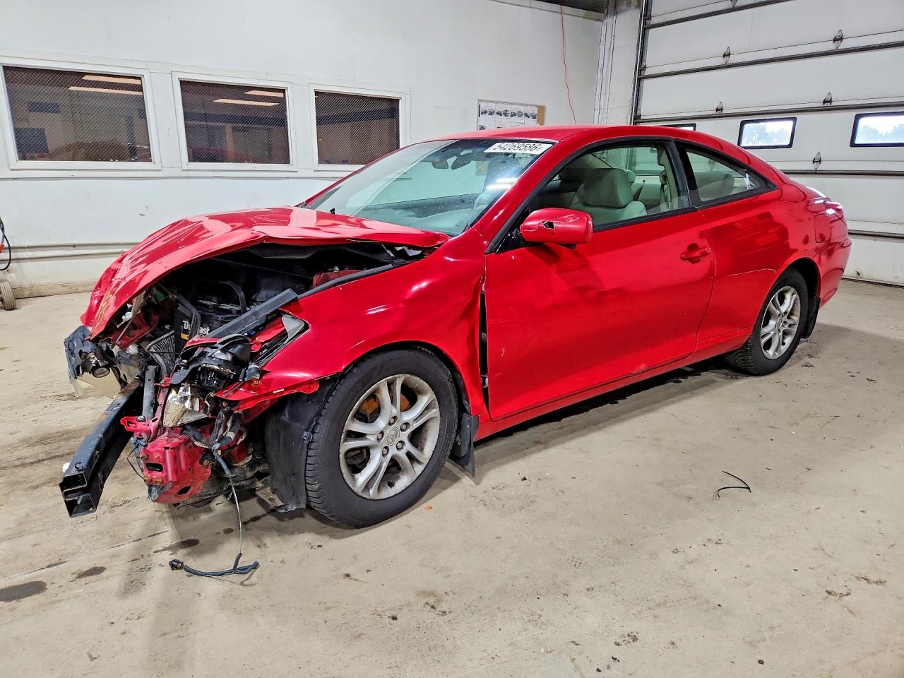 Salvage Toyota Camry Image