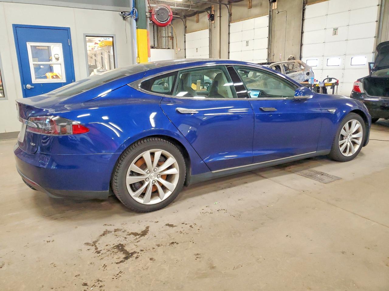 Tesla Model S 70d