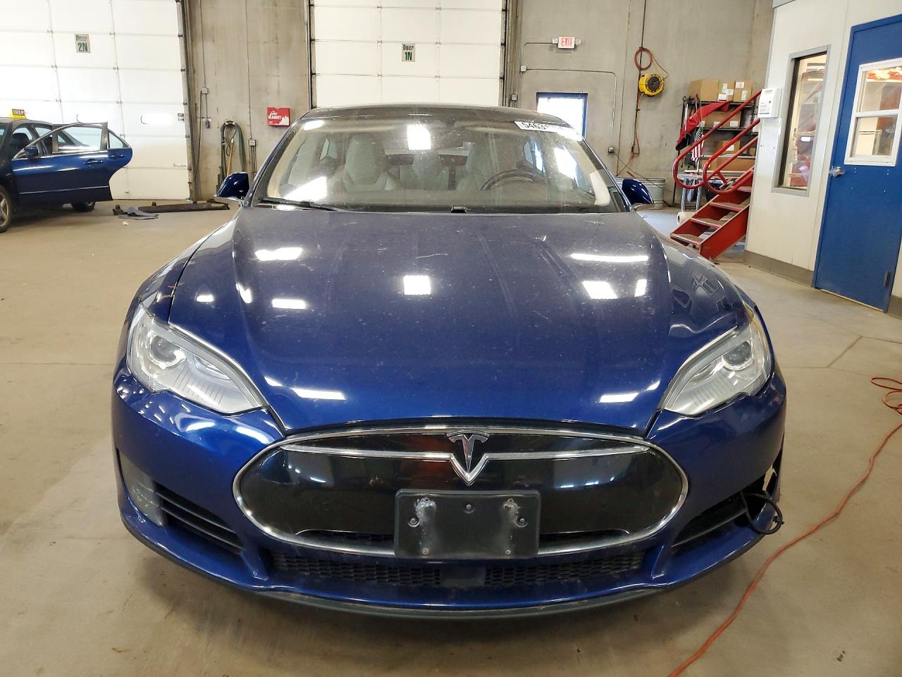 Tesla Model S 70d