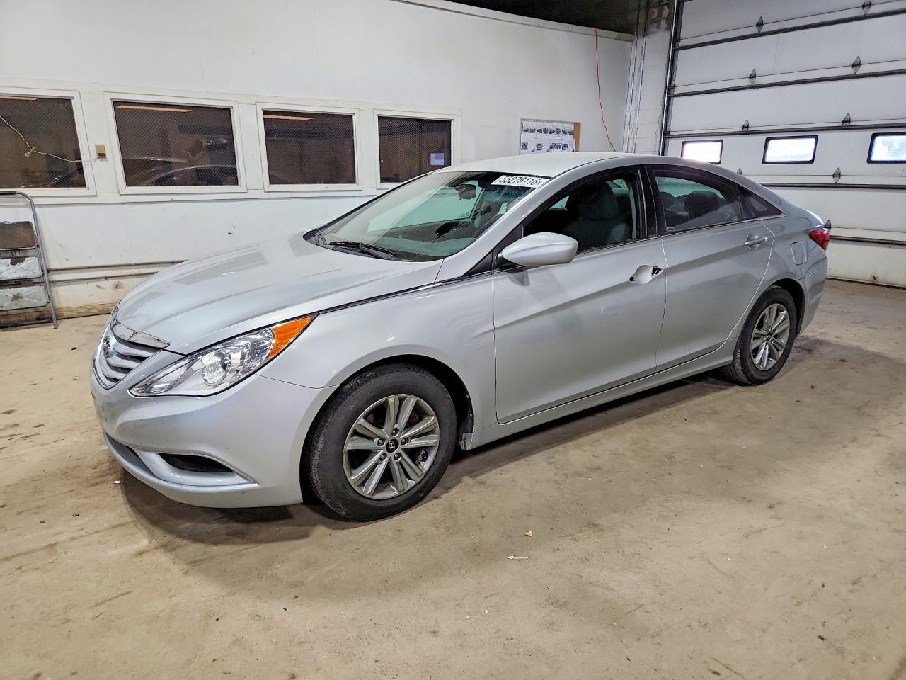 Salvage Hyundai SONATA Image