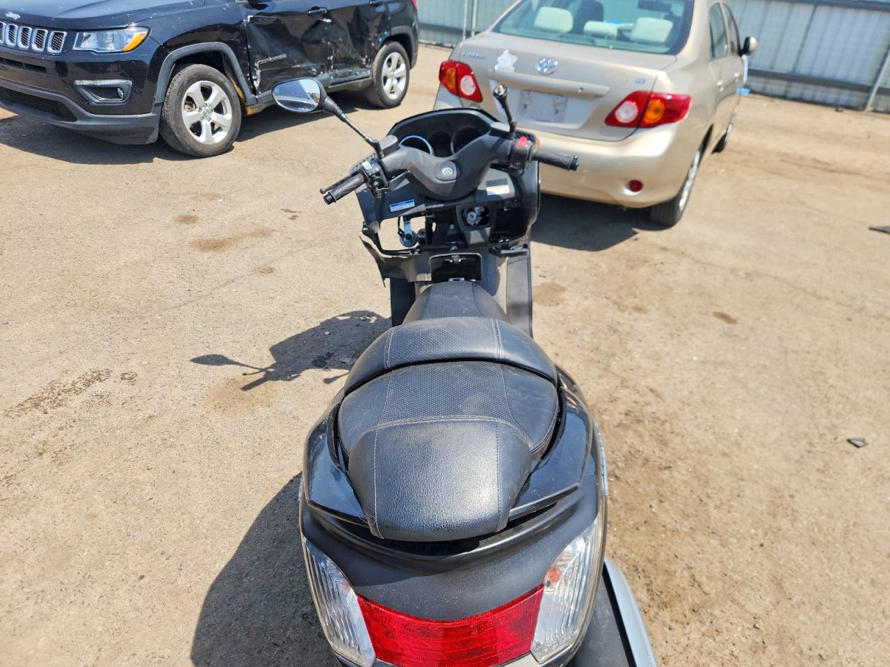 Yamaha Yp400