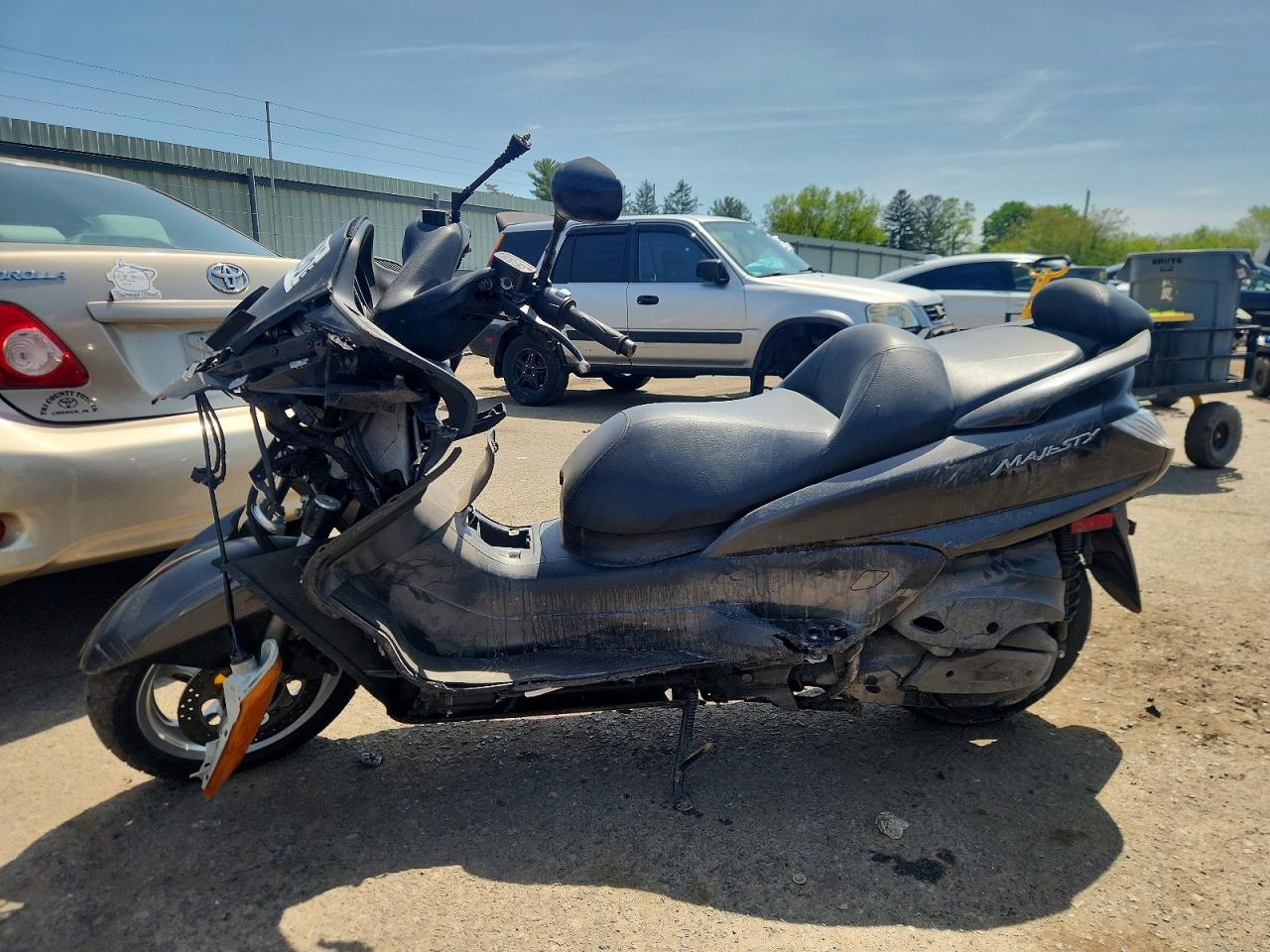 Yamaha Yp400