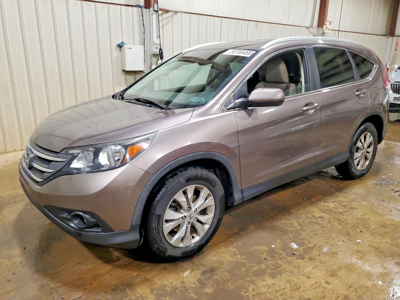 Salvage Honda Crv Image