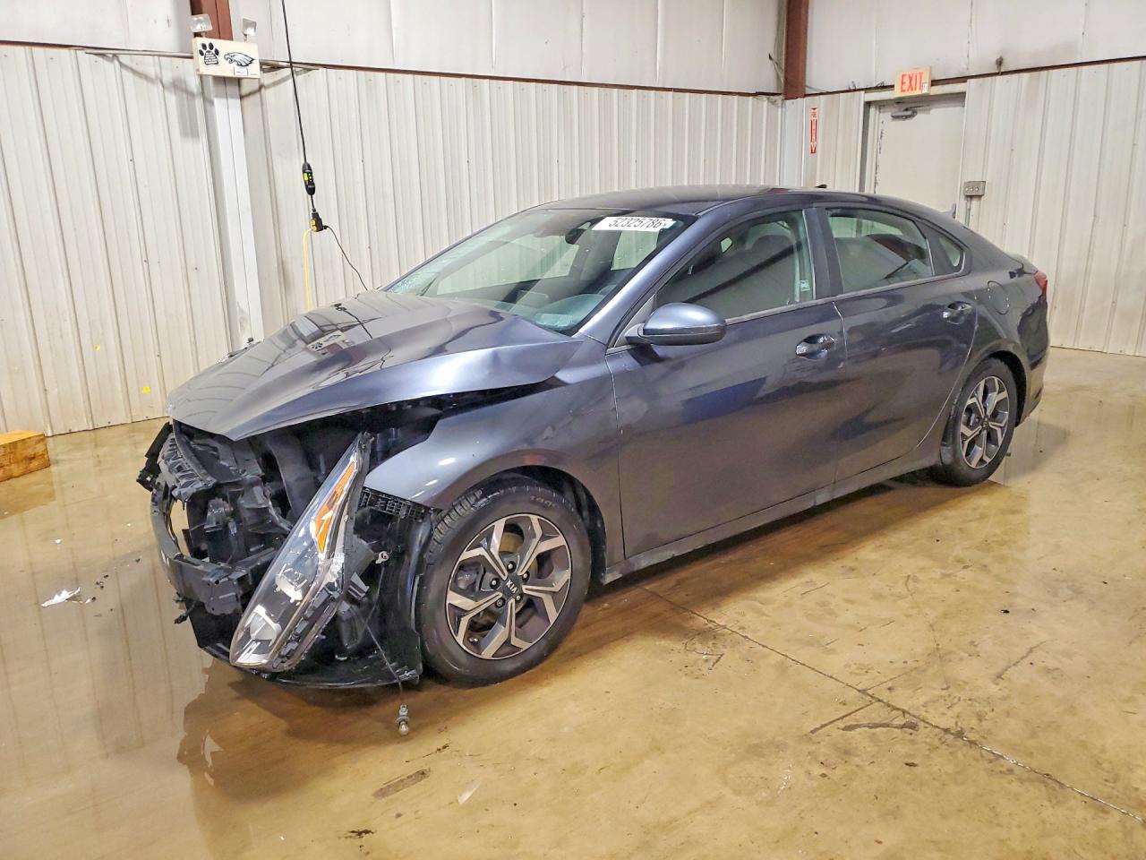 Salvage Kia Forte Image