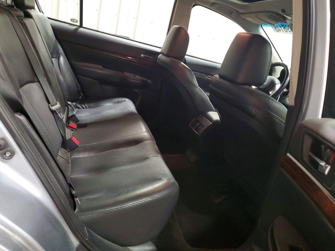 Subaru Legacy 3.6r Limited