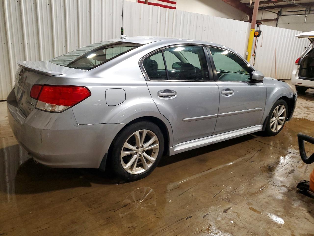 Subaru Legacy 3.6r Limited