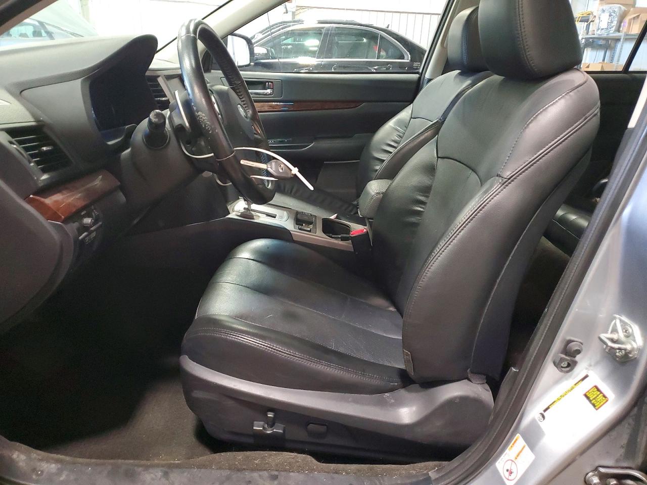Subaru Legacy 3.6r Limited