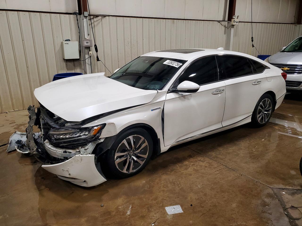 Salvage Honda Accord Image